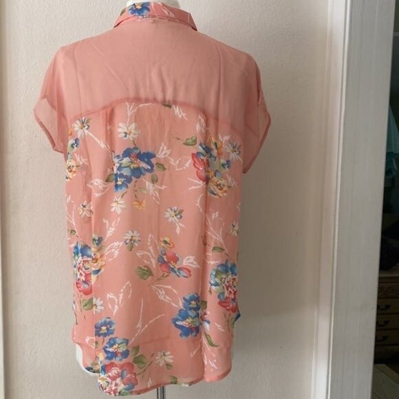 Fashion Blvd. S Sheer Silk floral top casual Spring Summer blue NEW Short Sleeve - Picture 5 of 7